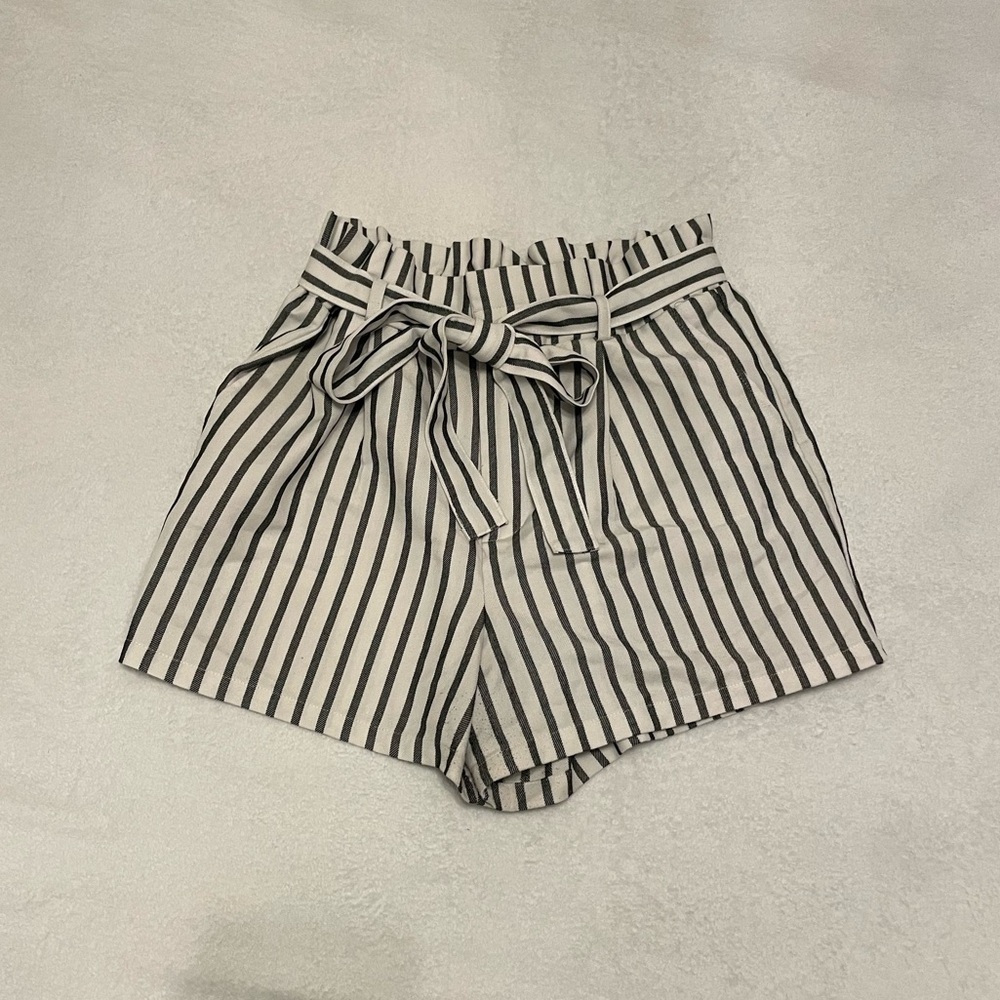 Women’s Paper Bag Shorts